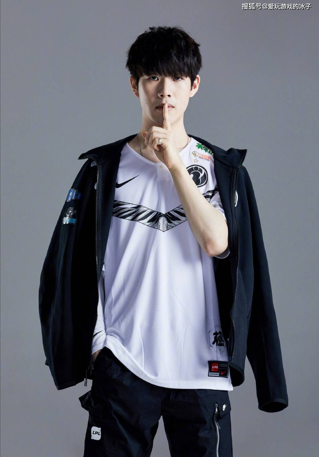 竞技与舆情 竞技与舆情